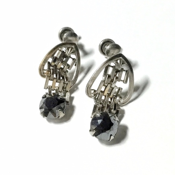 Vintage 1960s Signed Armco Mesh Screwbacks Earrings - Picture 2 of 3